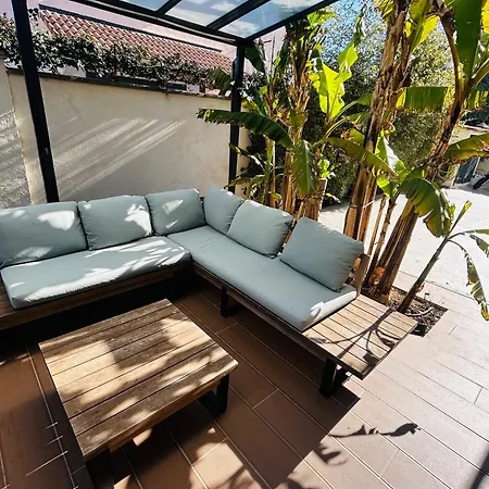 Maison Moderne Avec Piscine * サナリー・シュル・メール