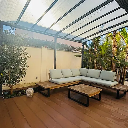 Сasa de vacaciones Maison Moderne Avec Piscine