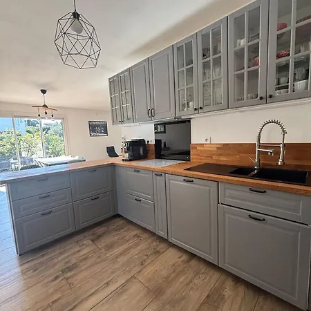 Maison Moderne Avec Piscine Сasa de vacaciones Sanary-sur-Mer